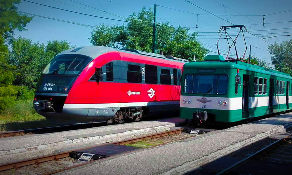 Ne lepődj meg! Piros vonatokkal is találkozhatsz hétfőtől a ráckevei HÉV-vonalon