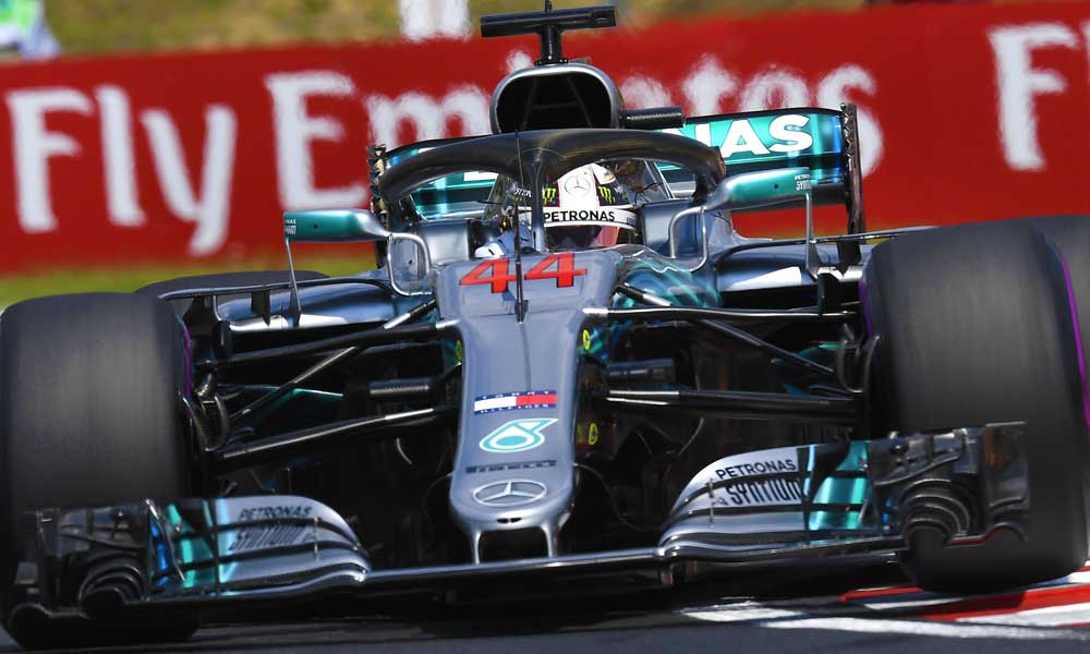 Vettel új körrekorddal nyerte a harmadik szabadedzést