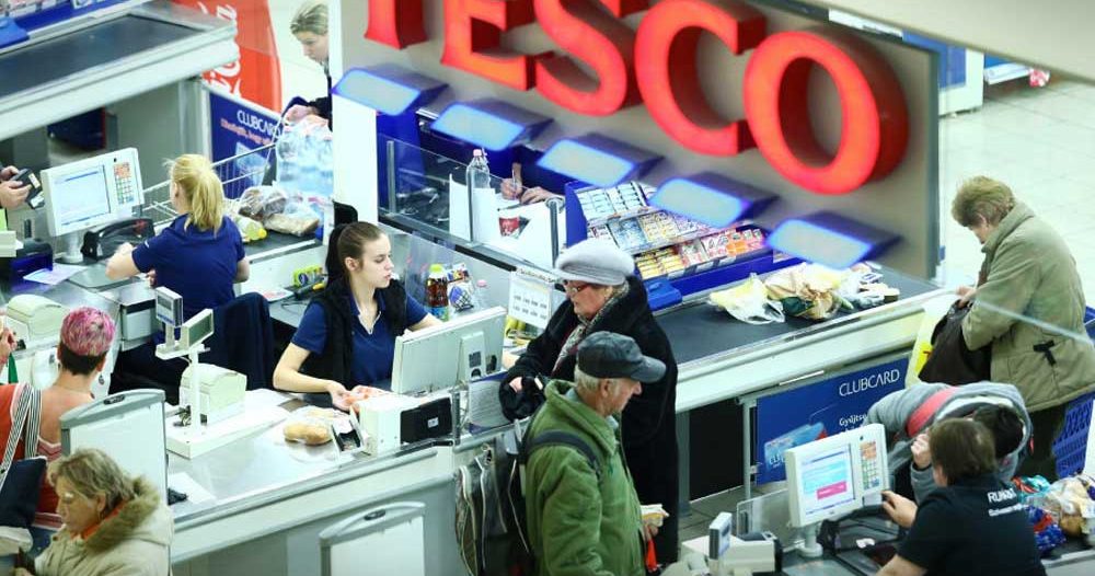 Csoportos leépítésbe kezdett a magyar Tesco, ezt a tényt ők maguk erősítették meg