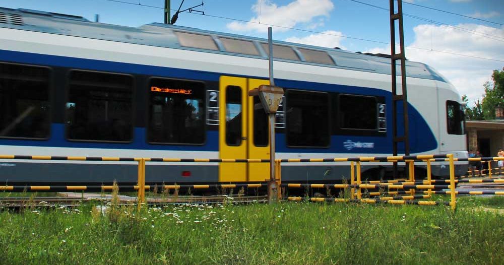 Elgázolt egy embert a vonat Dunakeszinél, késnek a járatok a váci és a szobi vonalon