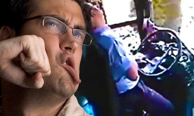 Kitámasztották a busz ajtaját, majd megverték a buszsofőrt a tinédzser fiúk