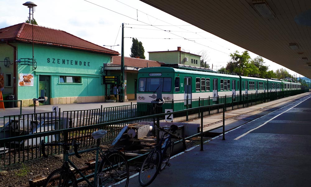 Hétfőtől két hétig nem jár este a HÉV Szentendre felé