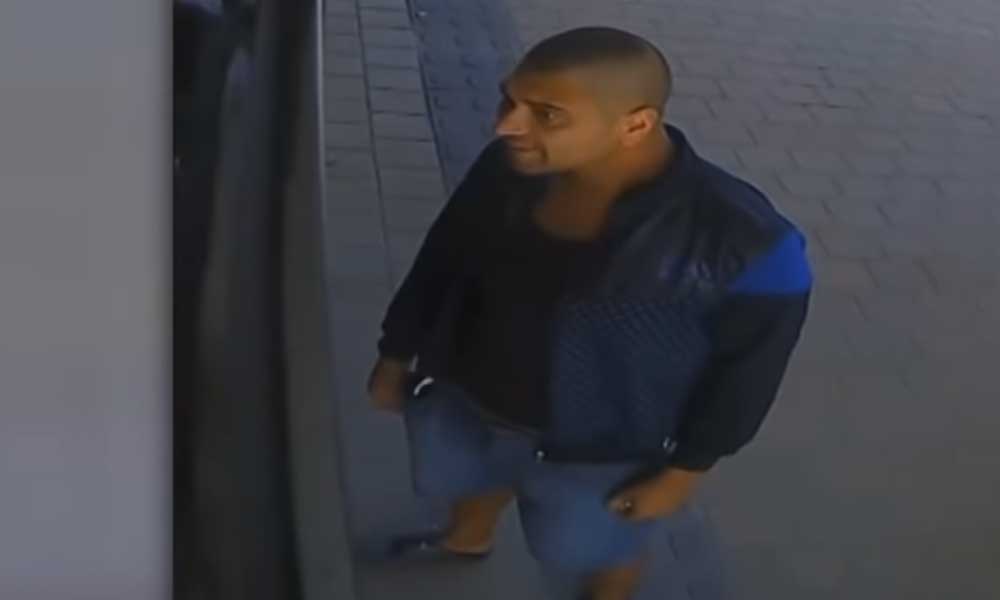 Videó a villamoson injekciós tűvel támadó férfiról