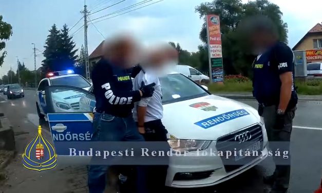 Pénzt loptak egy idős nyugdíjastól: elkapták őket