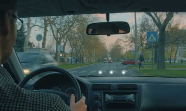 Nagyszerű megoldás! Okos zebra épül Dunakeszi legveszélyesebb részén, sok ilyenre lenne szükség