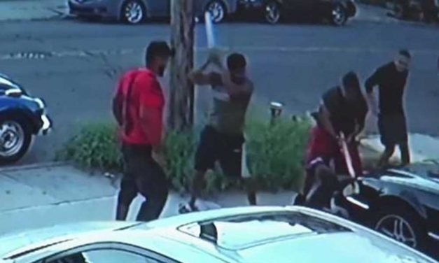 Karddal támadtak egy férfira az agglomeráció peremén