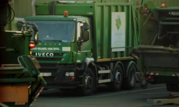 Lemondatás, felszólítás és perpatvar – mégis elviszik a szemetet az agglomeráció kukáiból