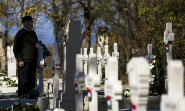„Megdöbbentem, sírtam, zokogtam” – elloptak egy teljes síremléket a kőbányai temetőben, a biztonsági őrök és a rendőrök egyelőre tehetetlenek