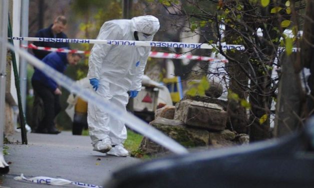 Kettős gyilkosság Zuglóban: Borzasztó módon végzett áldozataival a tettes, végül a saját cigarettacsikkjei okozzák a vesztét