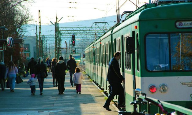 Ne maradj hoppon a megállóban! Két változás lesz az egyik HÉV vonalán