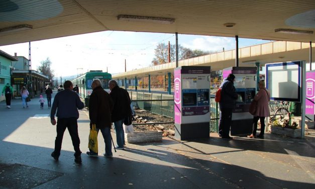 A BKK kirúgta a céget, mégsem indul idén az elektronikus jegyrendszer