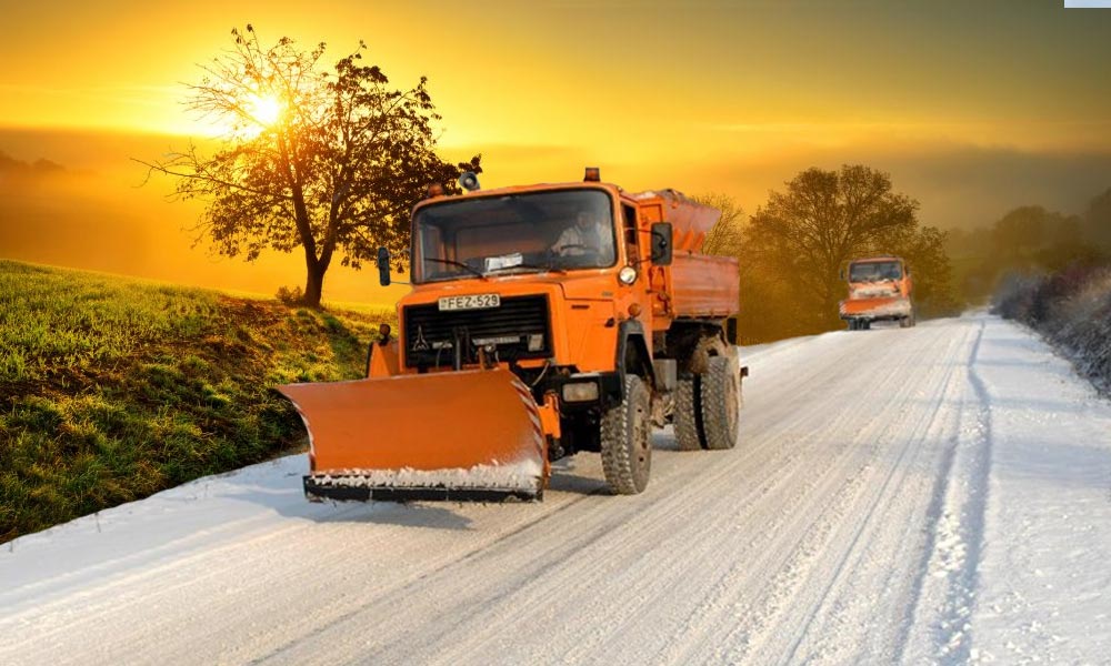 Szinte nyár lesz hétvégén, mégis téli üzemmódra vált az utakat kezelő állami vállalat