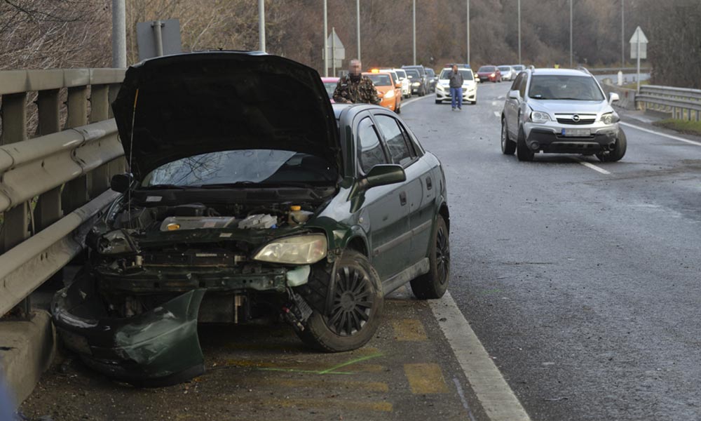 Tömegkarambol volt az M7-esen Budapest határában