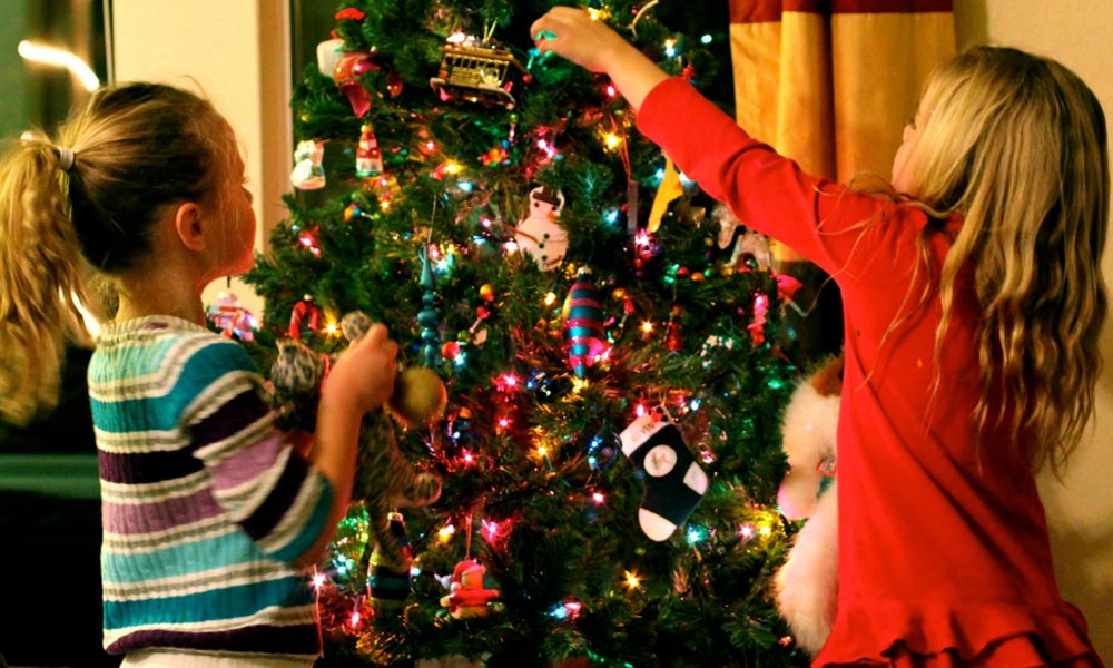 Karácsonykor együtt van a család – az ajándék után ezt szeretik a legjobban a gyerekek
