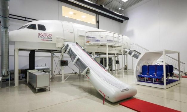 Szupermodern oktatási központot nyitott a Wizz Air az agglomerációban