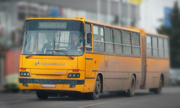 Kétórás munkabeszüntetésre készül a Volánbusz egyik szakszervezete – nem vezettek eredményre a munkaügyi egyeztetések és a bérekkel sem elégedettek