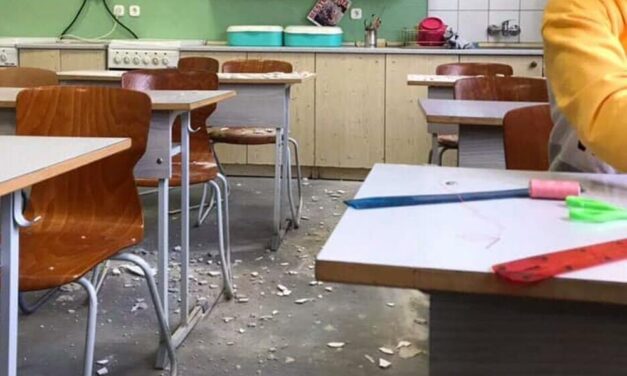 Majdnem a gyerekekre szakadt a vakolat egy gödi iskolában