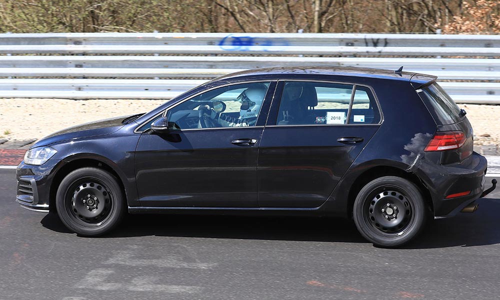 Itt Volkswagen új logója, nemsokára az agglomeráció útjain is látható lesz