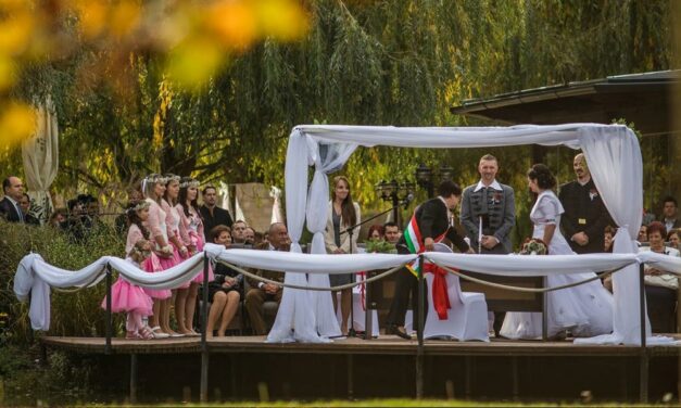 Kormányinfó: pénteken meglehet a 4 millió beoltott, nyithatnak a szállodák, edzőtermek, május végére pedig már lakodalmat is lehet szervezni