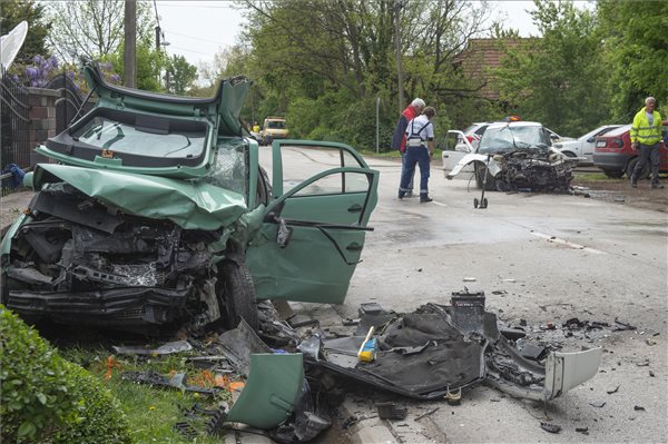 Hihetetlen! Túlélte a szentendrei karambolt a halottnak hitt áldozat