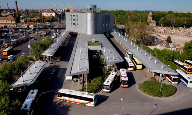 Robbantással fenyegetőzött egy férfi a népligeti autóbusz-pályaudvaron