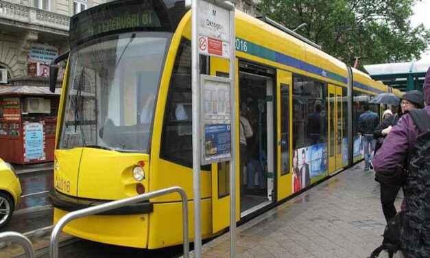 Fontos változás jön a 4-es 6-os villamos vonalán