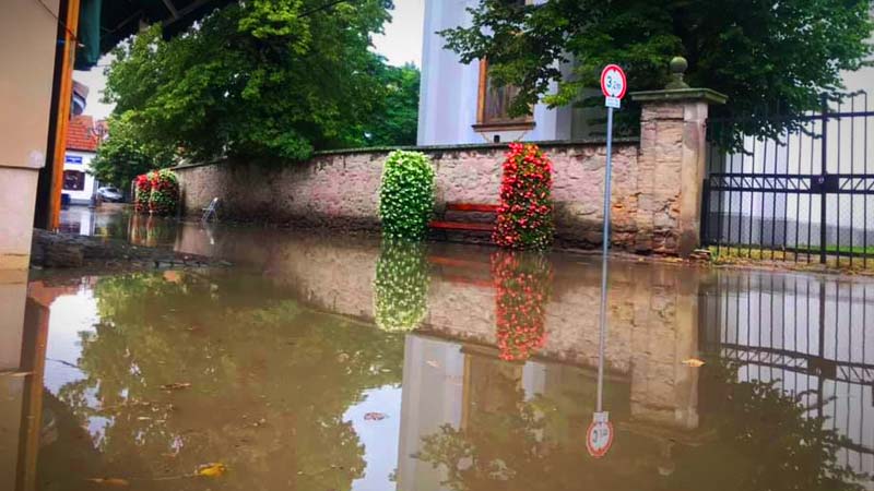 Csúnyán elázott Szentendre és Göd az agglomerációt elérő viharban