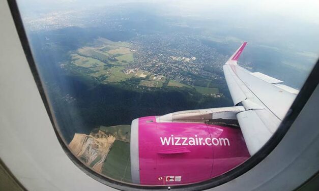 A koronavírus miatt alig akarnak Olaszországba repülni, csökkentette járatai számát a Wizz Air
