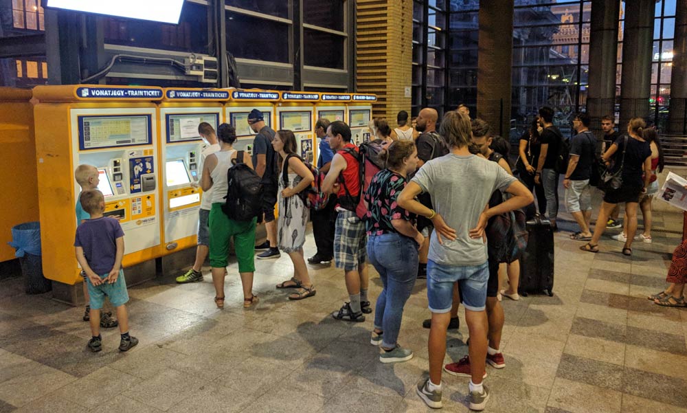Leállt a rendszer! Senki nem tud elektronikusan vonatjegyet venni