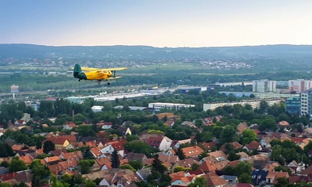A héten földről és levegőből is gyérítik a szúnyogokat
