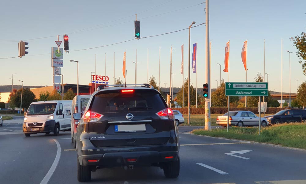 Stoptáblát Budakeszi elé! Útlezárással tiltakoznak a dugók ellen