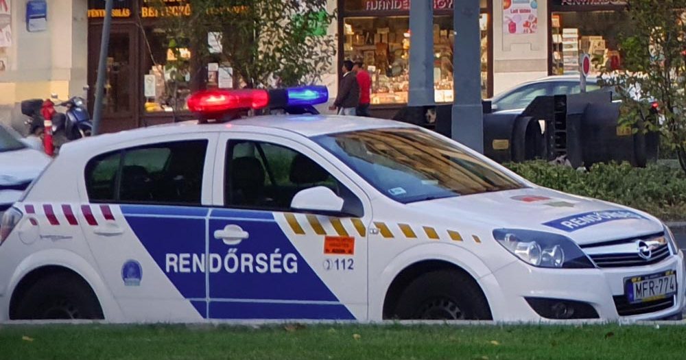 Két fiatalkorút keresnek a budapesti rendőrök: egy 12 éves kislánynak és egy 17 éves fiúnak veszett nyoma