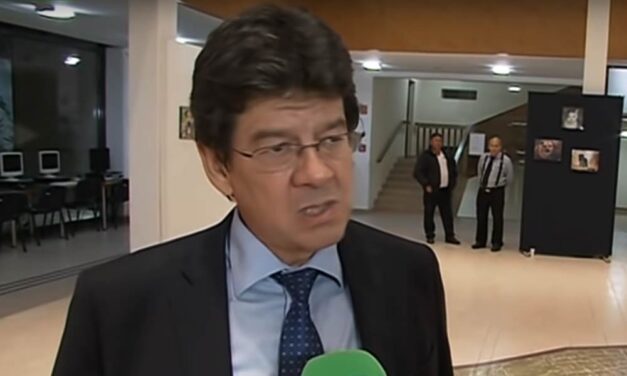 Megtámadták a budaörsi polgármester édesapját az utcán