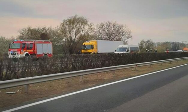 Halálos baleset az M7-es, hárman koccantak az M0-áson