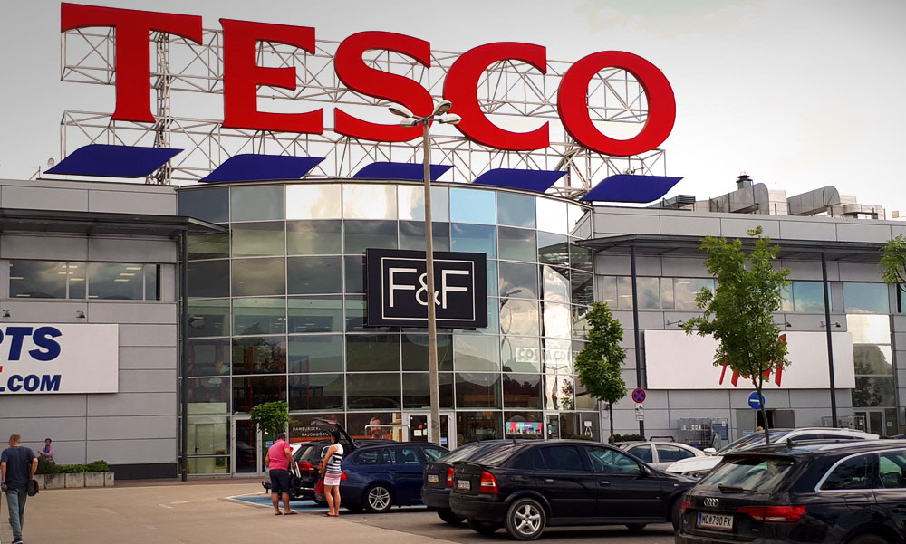 A Lidl után a SPAR és a Tesco is meglépte: mennyiségi korlátozást vezetnek be a hatósági áras élelmiszerekre, ez állhat a döntés hátterében