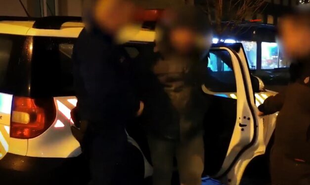 Üldözés és rajtaütés: Marihuána, csempészcigi, körözött férfiak az agglomerációban