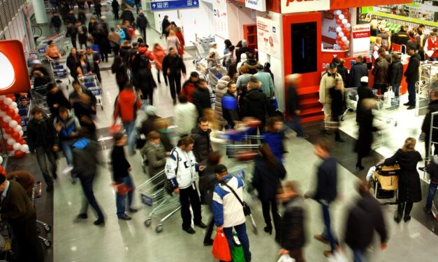 Már a nyugdíjas szervezetek is feleslegesnek tartják a vásárlási idősávot