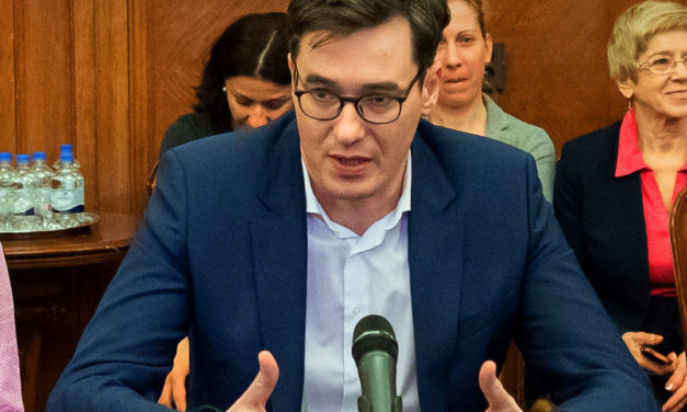 Karácsony Gergely szerint vegytiszta provokáció a Városháza eladásának ügye és titkosszolgálati eszközöket emleget, a Fidesz szerint terel a főpolgármester – összeült a vizsgálóbizottság