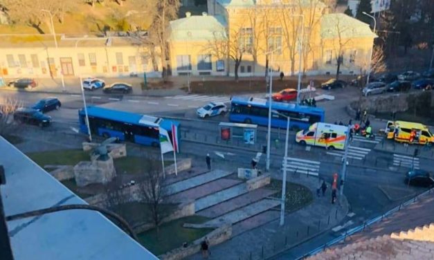 Gyereket gázoltak a 12. kerületben, Biatorbágynál beállt a forgalom