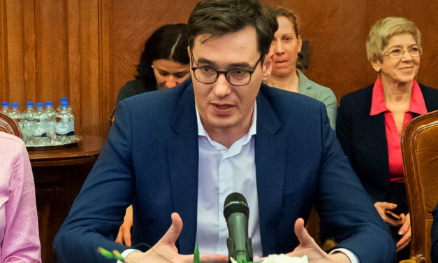 A főpolgármester is támogatja, hogy a különadót a gazdagokra is kiterjesszék ki