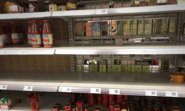Üres polcok Budapesten és környékén, itt a bevásárlólista karantén esetére