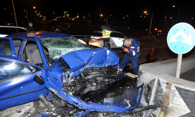Halálos baleset a Kacsóh Pongrác úti felüljárón