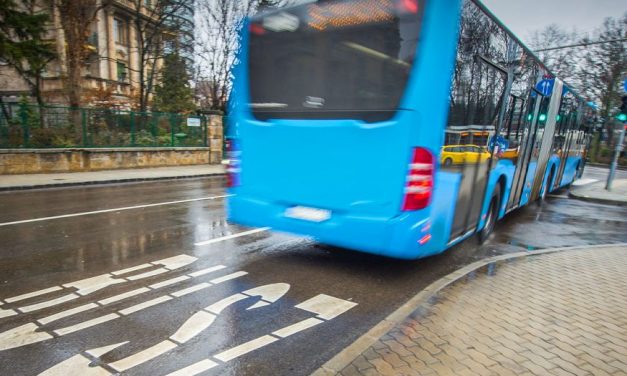 Elszabadultak az indulatok: maszk miatt verekedtek össze a csepeli 148-as buszon