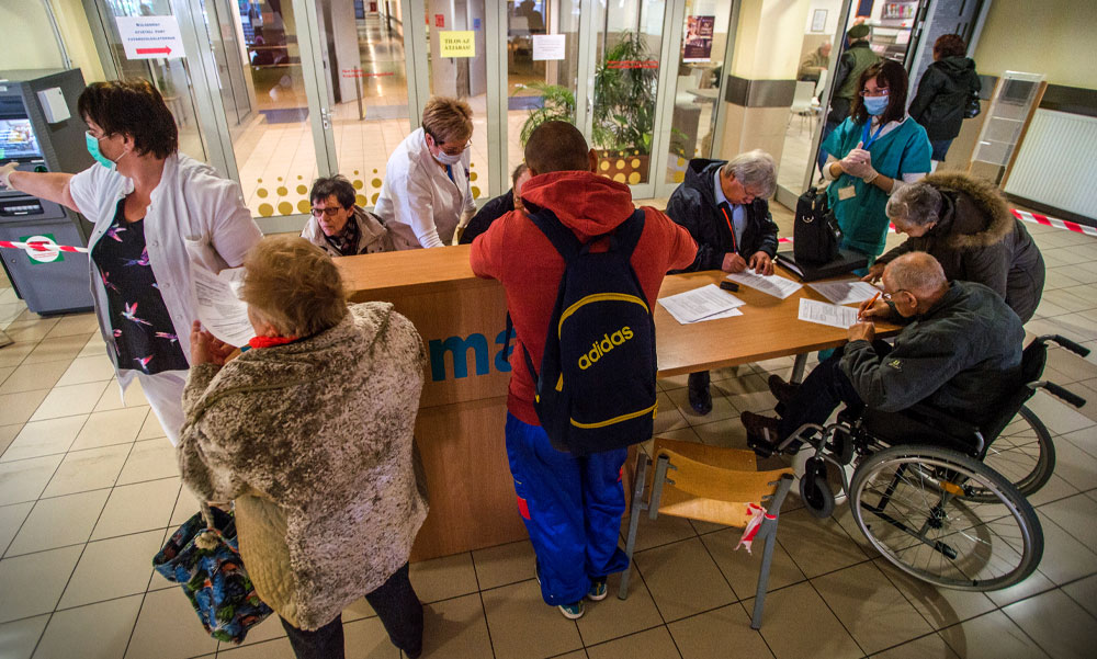 Kiverte a biztosítékot a 40 ezres matekóra, miközben mások ingyen segítenek ezekben a nehéz időkben