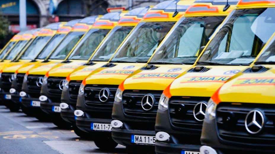 Levélben kérik a mentősök a miniszterelnököt, hogy gondoskodjon a biztonságukról és a fizetésük megemeléséről
