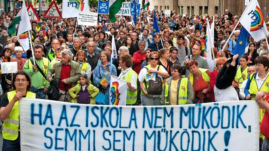 Csak tanítás után sztrájkolhatnak a pedagógusok