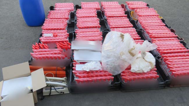 Fertőtlenítőt kotyvasztottak otthon, több embert átvertek a hamis szerrel