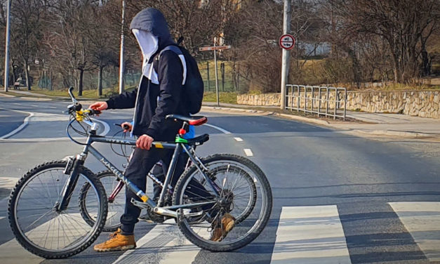 Hamarosan változhat a KRESZ, nem fognak örülni az autósok