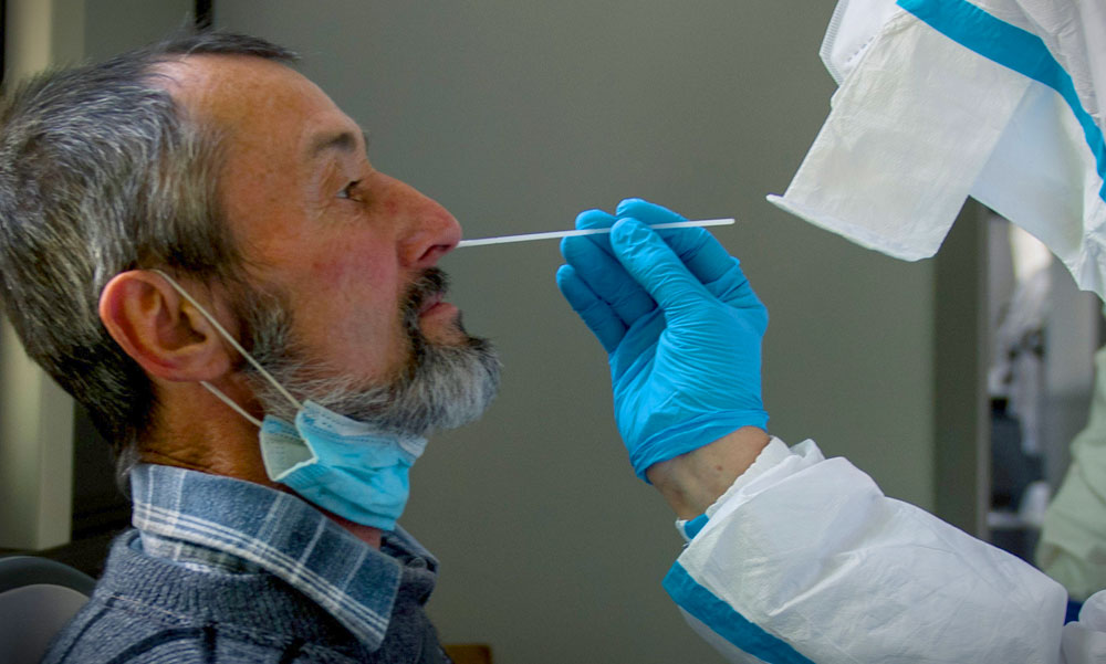 A koronavírus-tesztekkel kapcsolatban meggondolta magát Kásler miniszter