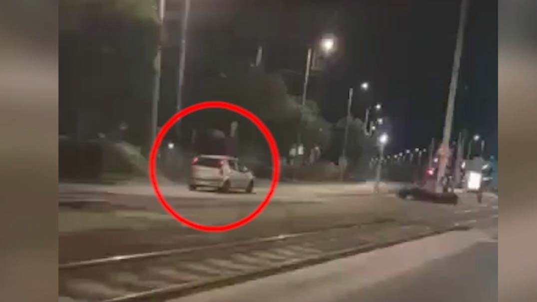 Szembe a forgalommal száguldozott egy részeg őrült a Könyves Kálmán körúton